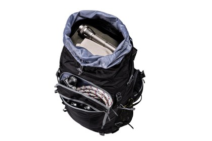 /902046-2000_02-1738664317